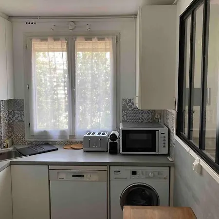 Le Daumesnil + Balcon 2br 4/6peoples Apartment